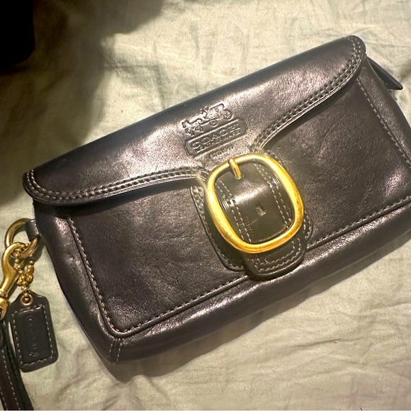 Coach Buckle Wristlet - Picture 1 of 4